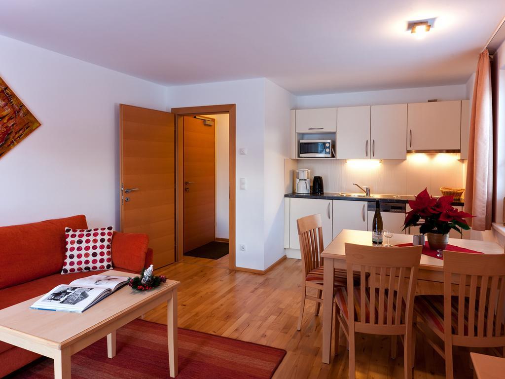 Ferienwohnung Haus Sebastian Lech am Arlberg Zimmer foto