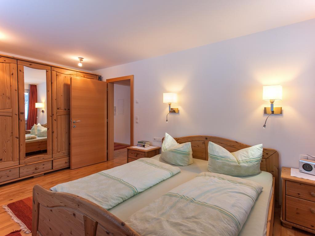 Ferienwohnung Haus Sebastian Lech am Arlberg Zimmer foto