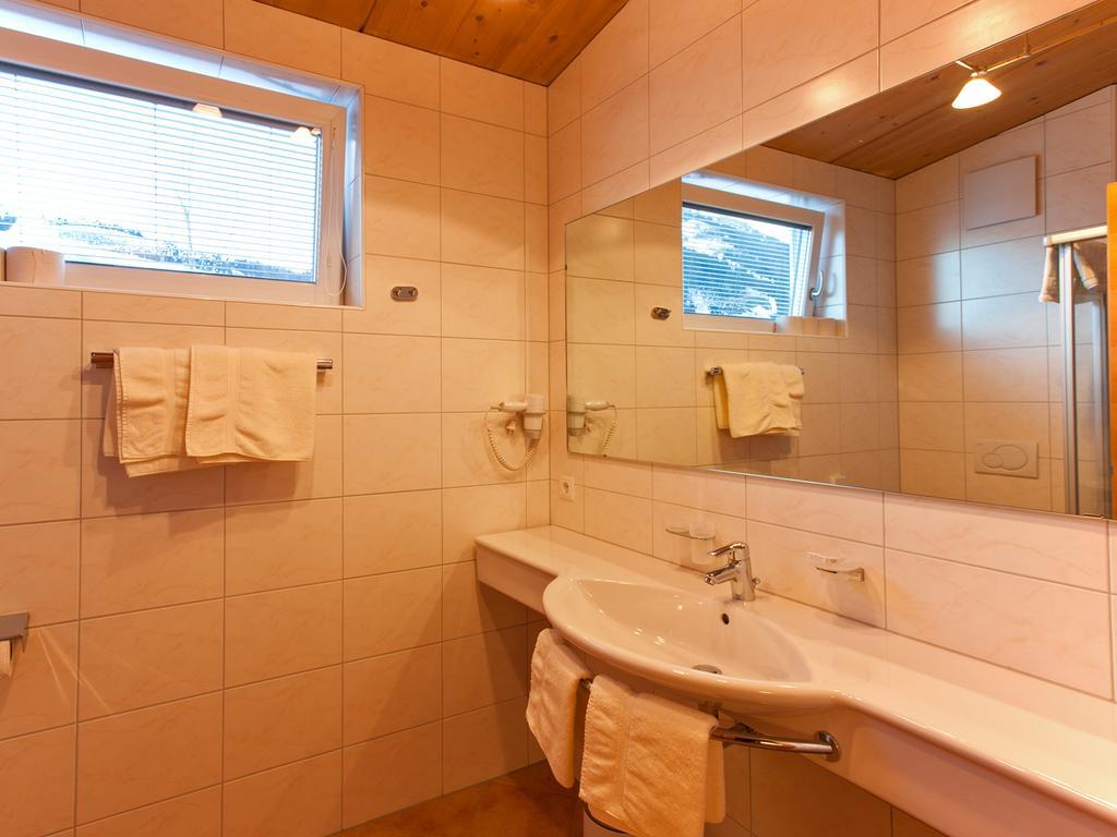 Ferienwohnung Haus Sebastian Lech am Arlberg Exterior foto